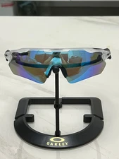 NEW OO9208 Oakley Radar EV Patn Sunglasses Biack Frame Polarization Lenses