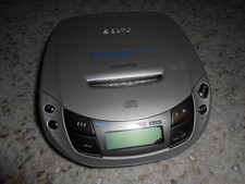 Sony D-F411 FM/AM Radio Discman ESP2 Groove CD Disc Player  Tested, WORKS