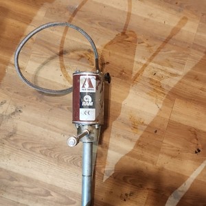 Alemite 9911-H1 Air Operated Grease Pump