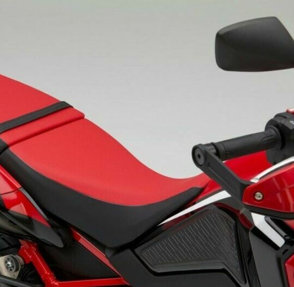 20-25 Genuine Honda Africa Twin CRF1100 L1 Low Seat Black/Red