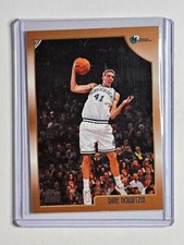 1998 Topps Dirk Nowitzki Rookie Card RC NBA #154. rookie card picture
