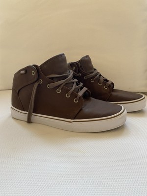 Vans aus Leder - wahrscheinlich Vorgänger des Ua Destruct Mid