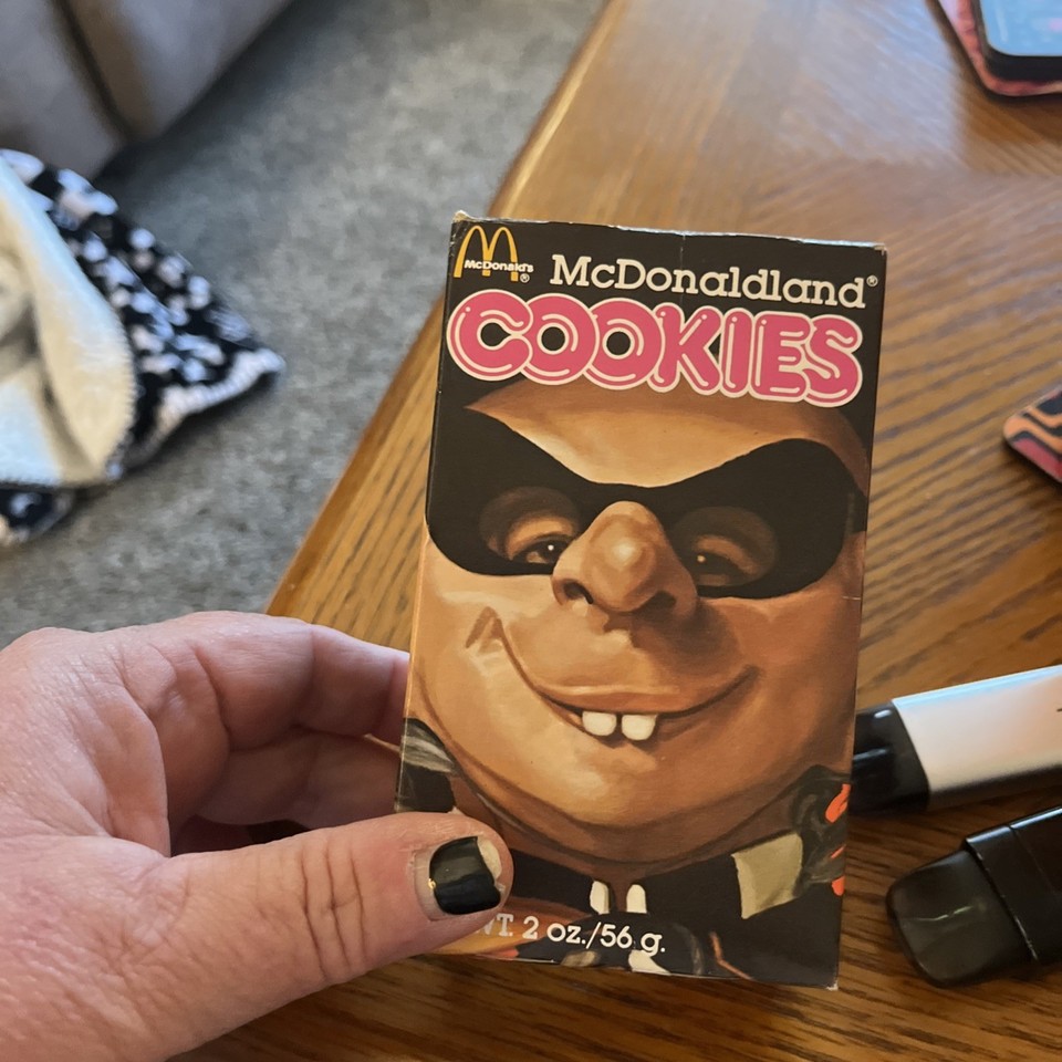 vintage-1981-mcdonaldland-hamburglar-cookie-box-in-great-shape-ebay
