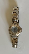 Vintage Guess Waterpro Womens Watch Silver Tone Blue Dial Date battery dead