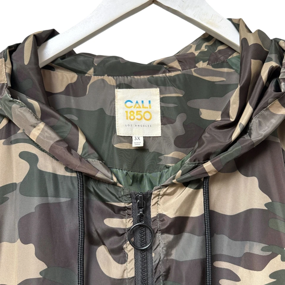 CALI 1850 Camo Bomber Jacket Plus Size 3X Green Womens Windbreaker Hoodie - Image 3 of 4
