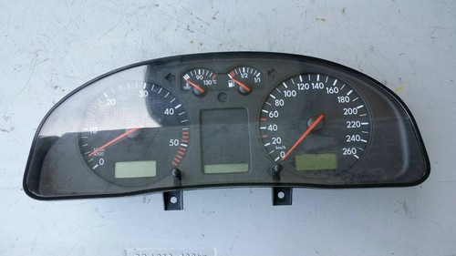 VW Passat 3B2 2.5TDI Tacho Kombiinstrument  3B1919880G