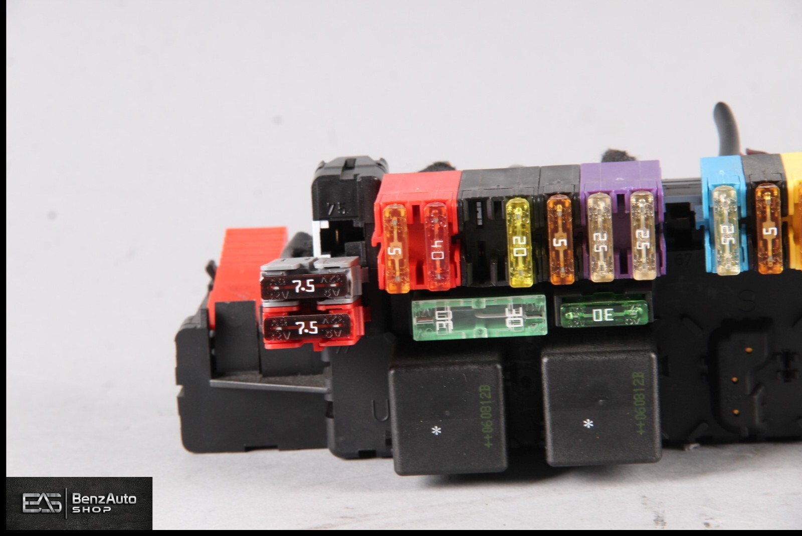 03-12 Mercedes R230 SL550 SL55 AMG Rear SAM Fuse Box Relay Module OEM
