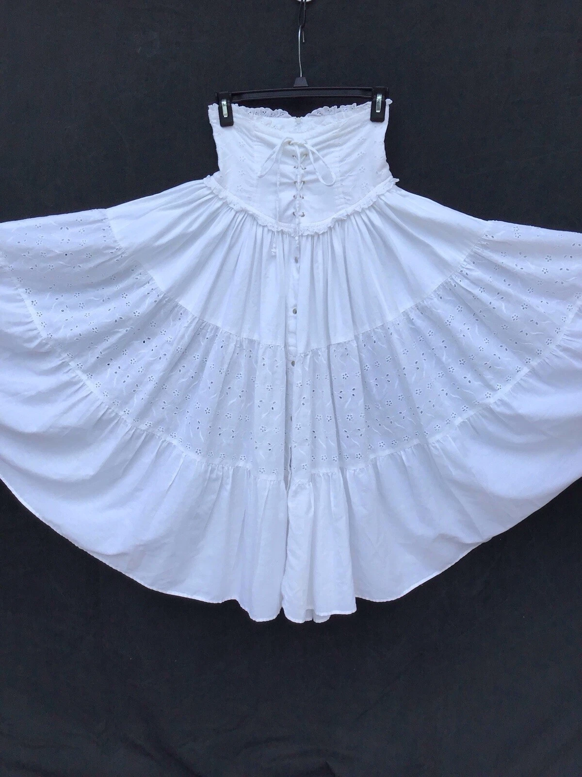 FLAMINGO GYPSY HOBO ROMANTIC WHITE LACE SKIRT SIZE OO