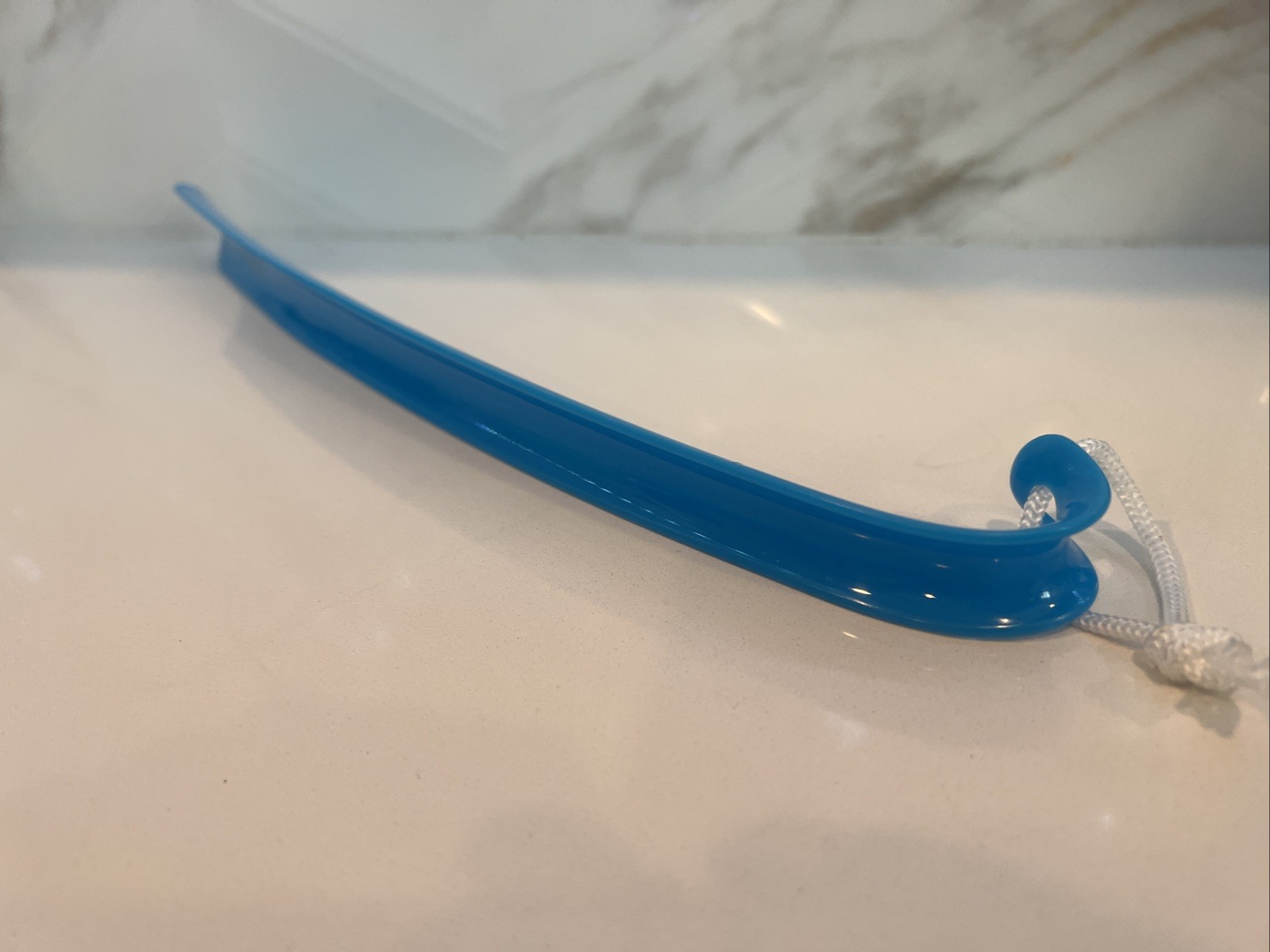 ASMO CHEF Shoe Horn Long Handled 17&rdquo; Plastic Adults/Elder Lightweight Pack Of 4