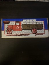 ERTL 1931 HAWKEYE CRATE TRUCK COIN BANK BIG "A" AUTO PARTS ERTL 1:34 DIE-CAST