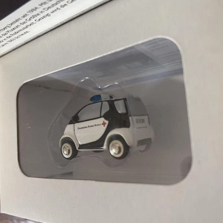 1/90 Schuco Piccolo Smart City Coupe "German Red Cross" - Image 3 of 4