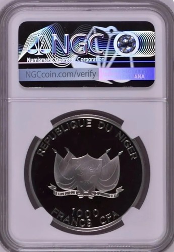 2012 Side-striped Jackal Niger NGC PF70 Ultra Cameo Colorized Silver Proof - Picture 2 of 2