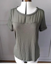 H&M Women's Green Mesh Tee Zipper Sz S