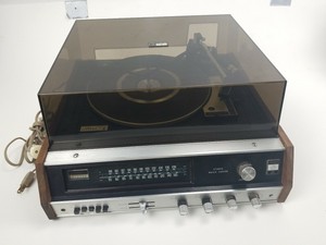 stereo music system