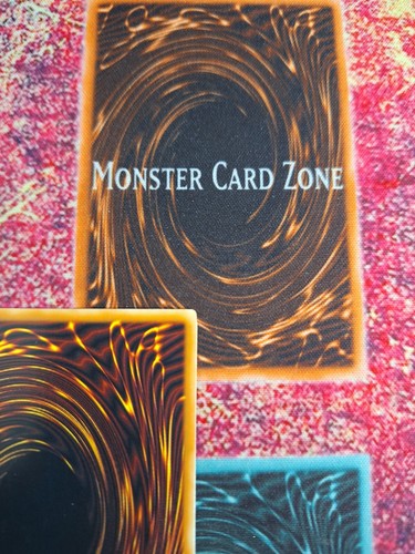 Yu-Gi-Oh! Uria, Lord of Searing Flames DR04-EN121 Ultra Rare Unlimited Near Mint - Picture 10 of 12