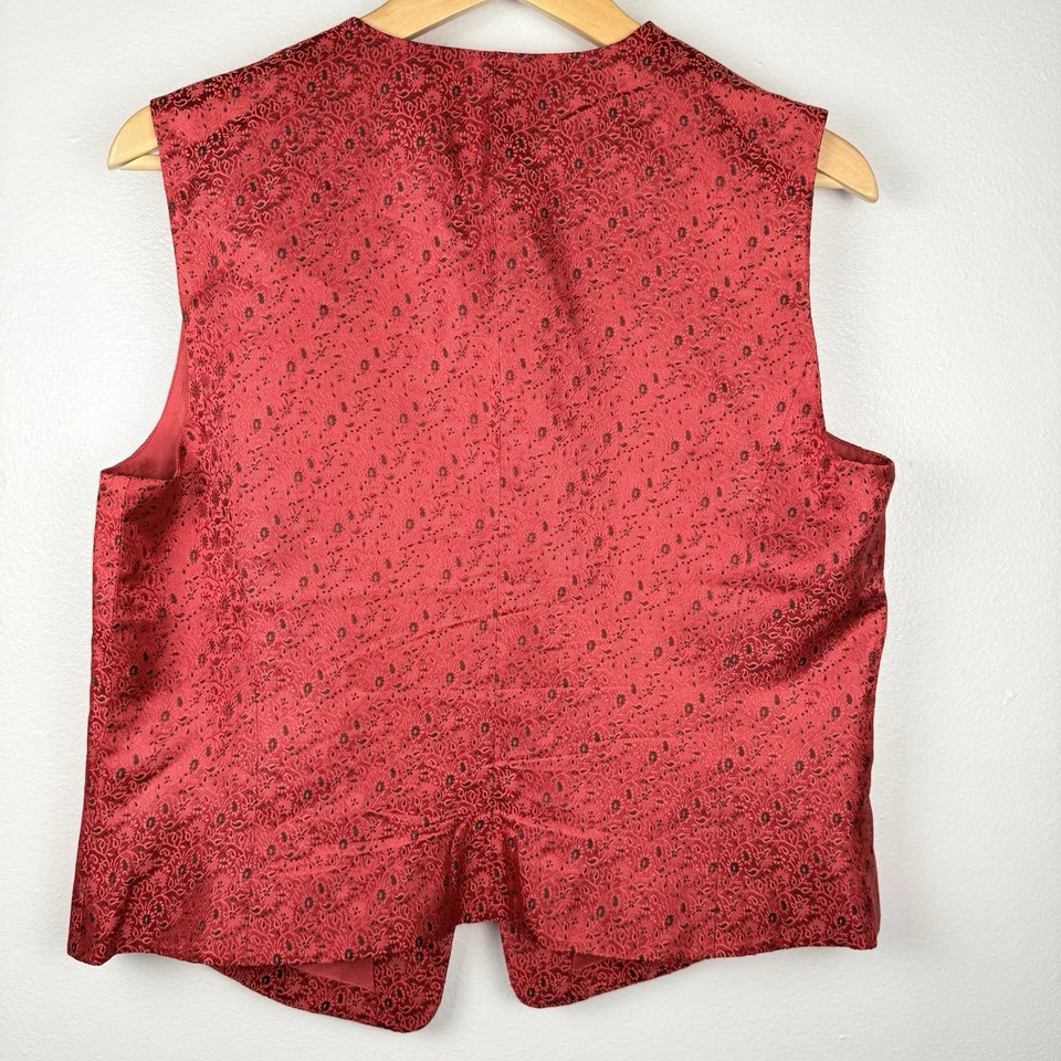 Classiques Entier Men’s Vest Size Large 100% Silk Red Brocade Button Down Formal - Image 2 of 4