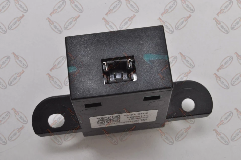 MG HS USB Anschluss 11194045 - Bild 3 von 4