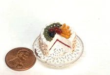 LOLA ORIGINALS DOLLHOUSE MINIATURE FRUIT TOPPED CAKE