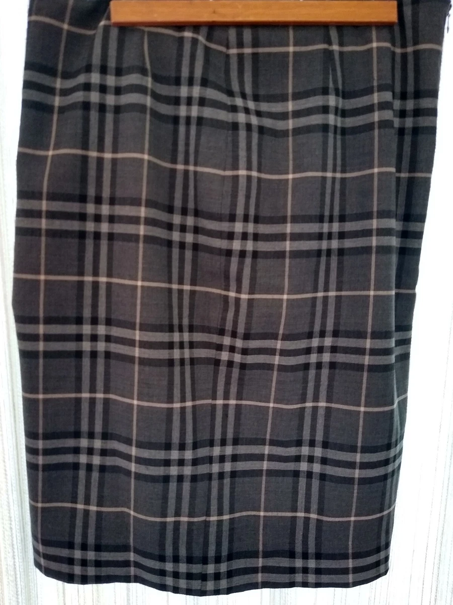 Burberry plaid top pencil skirt