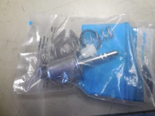 NOS 1970-1979 Ford LTS 600 700 800 900 Front Door Handle Button & Guide