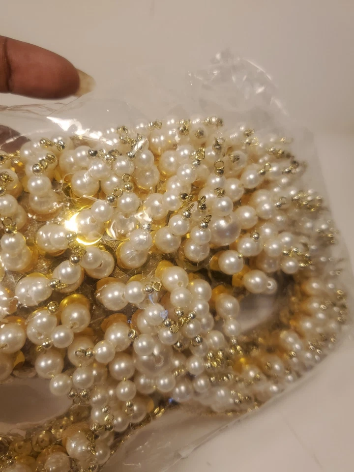 Grandin Road Exclusive Beaded Glam Mask w/ Pearls Halloween, Mardi Gras Theater - Image 4 of 4