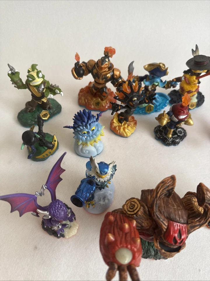 Skylanders Wii Lot Of 13 With Case Character Swap Force, Giants, 2012, 2013 - Image 2 of 4