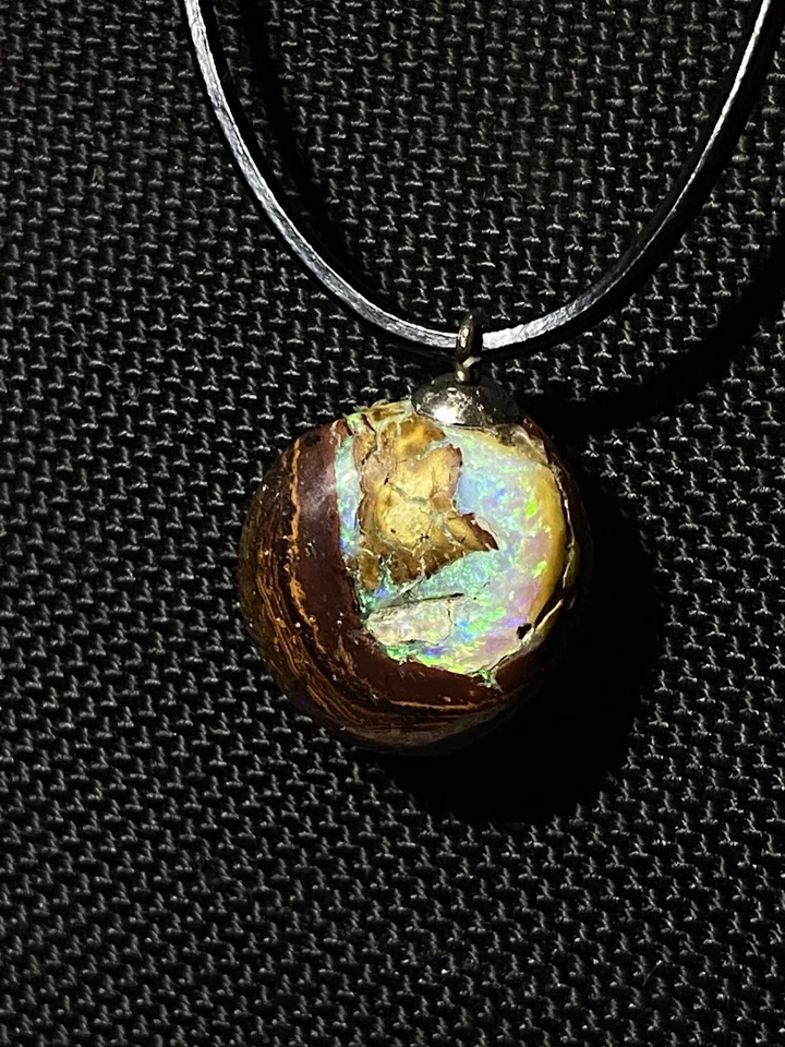 COLGANTE CENTRAL CRISTAL ÓPALO ROCA NUEZ YOWAH AUSTRALIANO (VIDEO) Foto 3 de 4