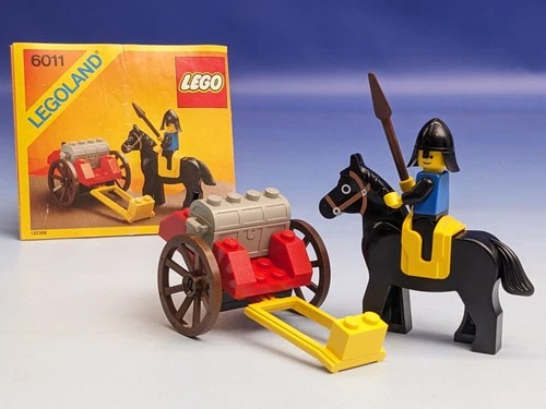 LEGO Knights 6011 Knights with Treasure Chest Castle Black Knight's Treasure + BA