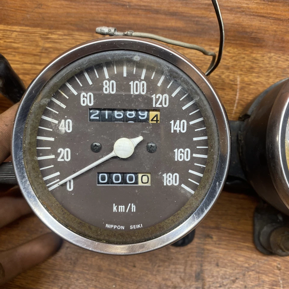 1982 SUZUKI SP 500 DR500 Clocks Gauges Tachometer Speedometer 21,689KM OEM B5A - Изображение 3 из 4