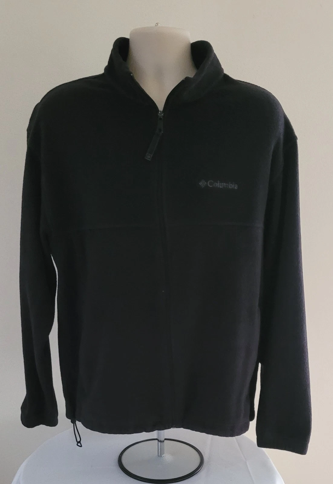 COLUMBIA SPORTSWEAR Men's Full Zip Black Fleece Jacket -- Size XLg