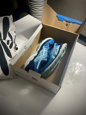(Schnapp-Alarm  ) ASICS Unisex Sneaker Traum-Blau   39,5 + profess. gereinigt