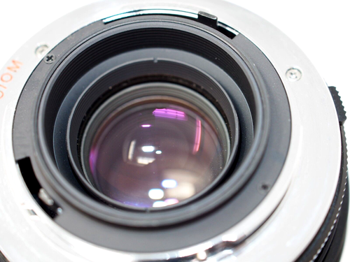Vivitar MC Macro Focusing Zoom 28-200mm 1:3.5-5.3 (Olympus OM mount) - Picture 5 of 5