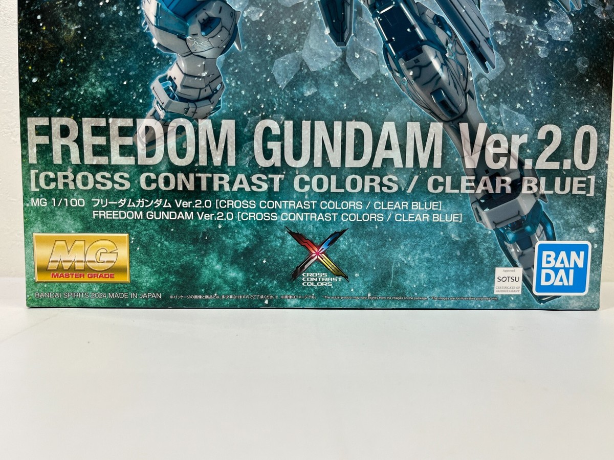 BANDAI MG 1/100 Freedom Gundam Ver.2.0 CROSS CONTRAST COLORS BANDAI MG 1/100 Freedom Gundam Ver.2.0 CROSS CONTRAST COLORS