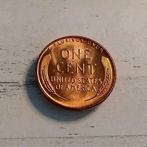 1956-P Flashy! BU Red Lincoln Wheat Cent ~ Free Shipping! #2