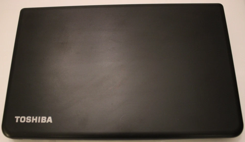 Toshiba Satellite C55-A5302 Intel Pentium 2020M HD 256GB SSD 8GB RAM Windows 10 - Image 2 of 4