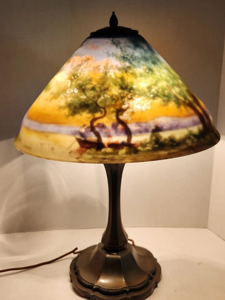 LARGE PAIRPOINT REVERSE PAINTED LAMP WITH A BEAUTIFUL NATURE SCENE - Image 4 of 4