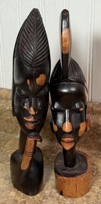 vintage (SET OF 2) SOLID WOOD AFRICAN STATUES statue (KING & QUEEN) wooden 11.5 