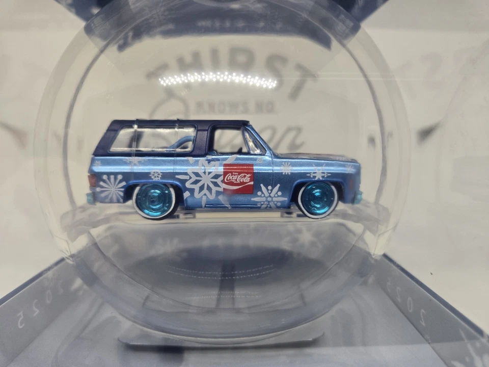 2025 M2 Machines Coca-Cola Christmas Ornaments 1973 Chevrolet K5 Blazer (CHASE) - Image 3 of 4