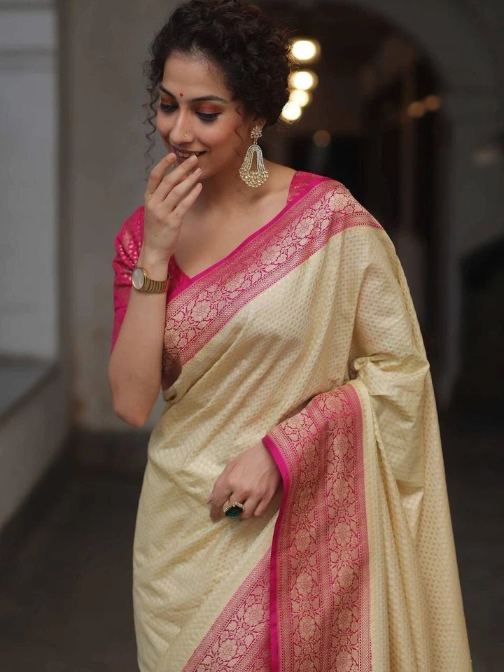 Blusa sari de diseñador de seda Banarasi, ropa de fiesta de boda del sur de la India Foto 4 de 4