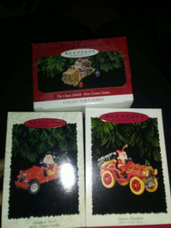 Lot Of 3 Hallmark Keepsake Here Comes Santa Series Number 17 18 And 19 MIB