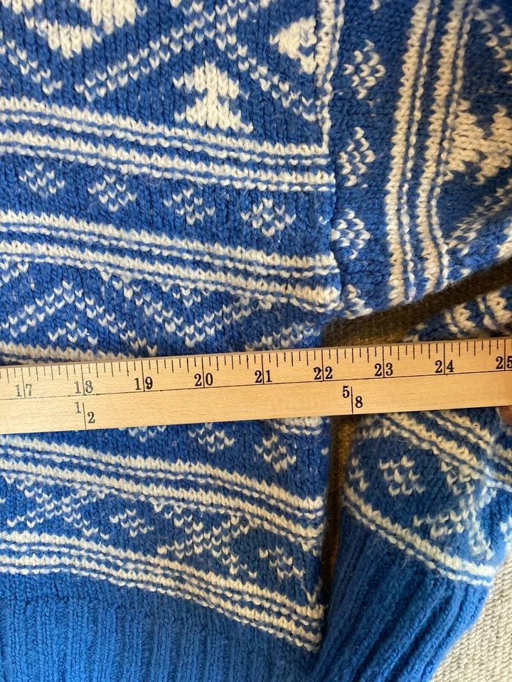 Женский свитер American Eagle средний размер с круглым вырезом с принтом ребристый укороченный синий и белый - Изображение 3 из 4