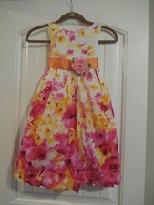 Kid's Dream girl's party, wedding or special dress size 5-6 full puffy lining