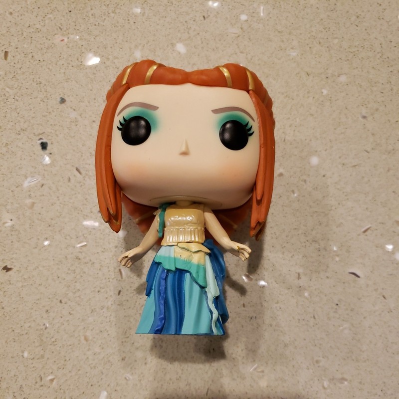 FUNKO POP VINYL DISNEY WRINKLE TIME MRS WHATSIT FIGURE # 398