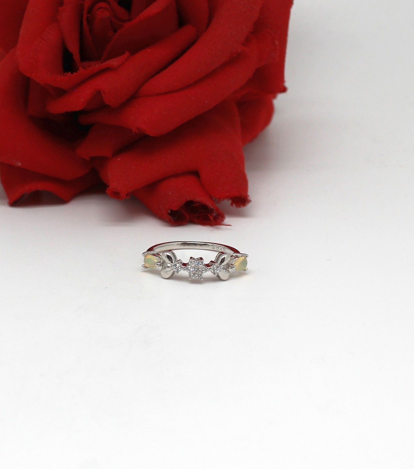 Sterling Silver NWOT Opal & CZ Ring Size 9 2.04g CAT RESCUE