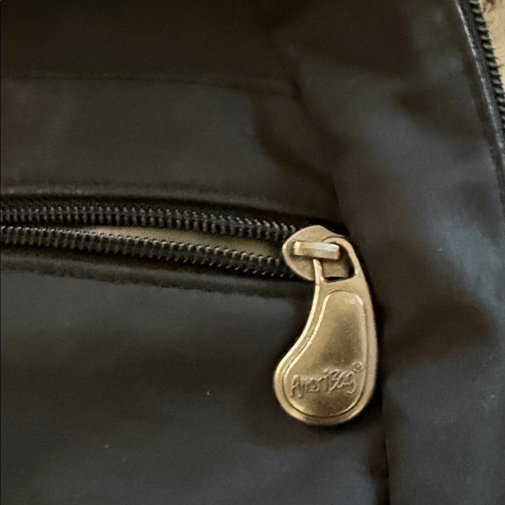 Stylish Black Ameri bag sling bag - image 2