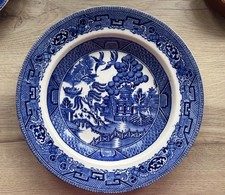 Vintage Willow Pattern bowl 23 cms.