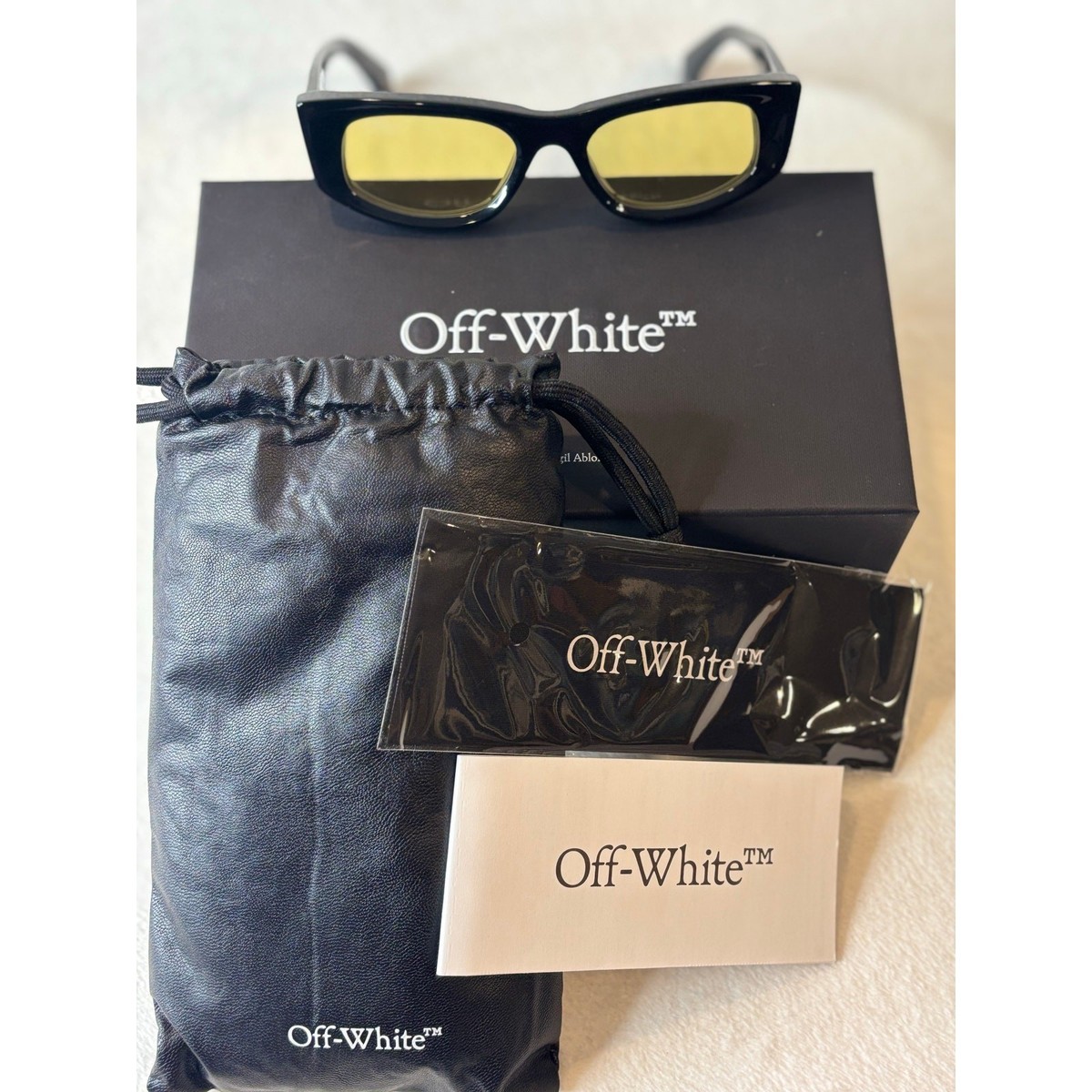 Off-White Black Sunglasses with Yellow Lenses Off-White Sunglasses Off-White Virgil Sunglasses in Black  main image 3