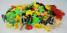 Plastic Play Toy Farm Animals Cow Horse Sheep Pig Goat Fence -Lot of 167