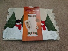 St Nicholas Square Snowman Table Runner NWT Free Ship