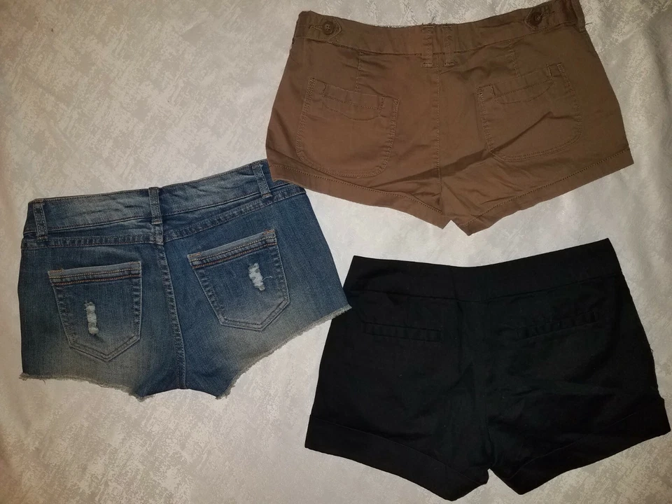 Lote de Pantalones Cortos Juniors Talla 3 Elegante Negro, Caqui Marrón, Jean, Wet Seal Arizona etc. Foto 2 de 2